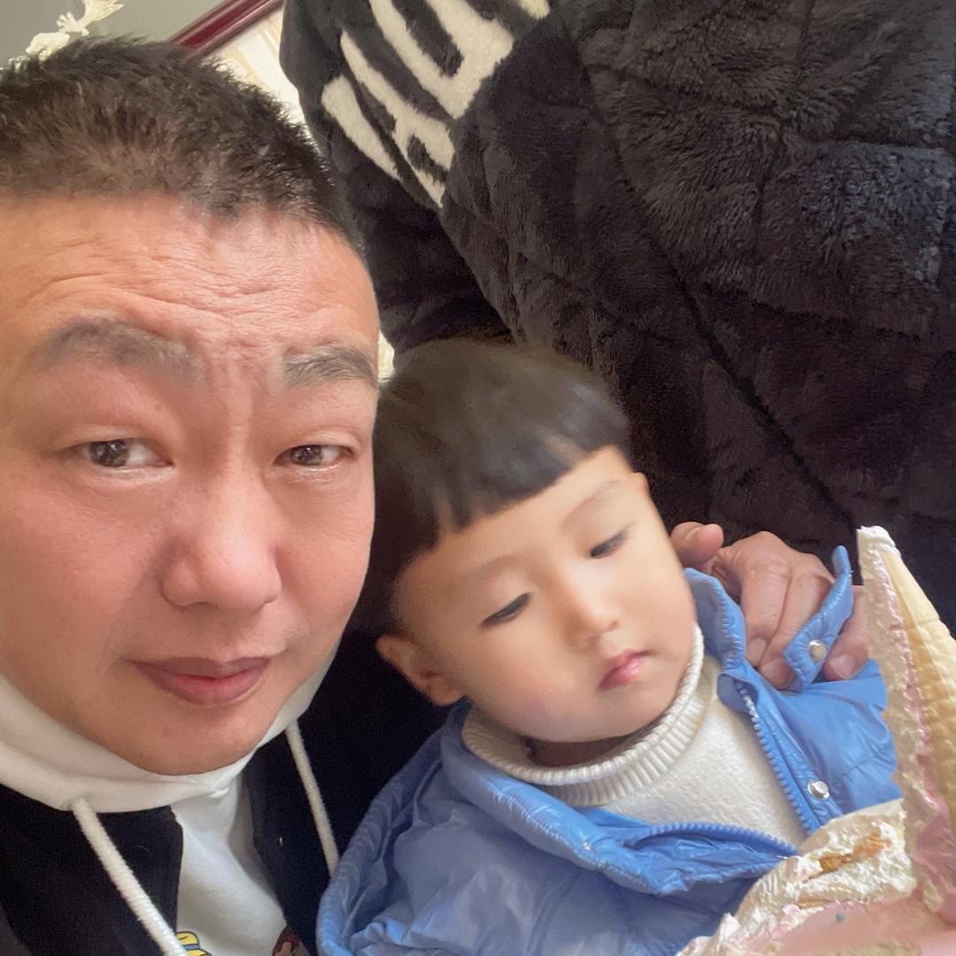 舞钢弘雅装饰