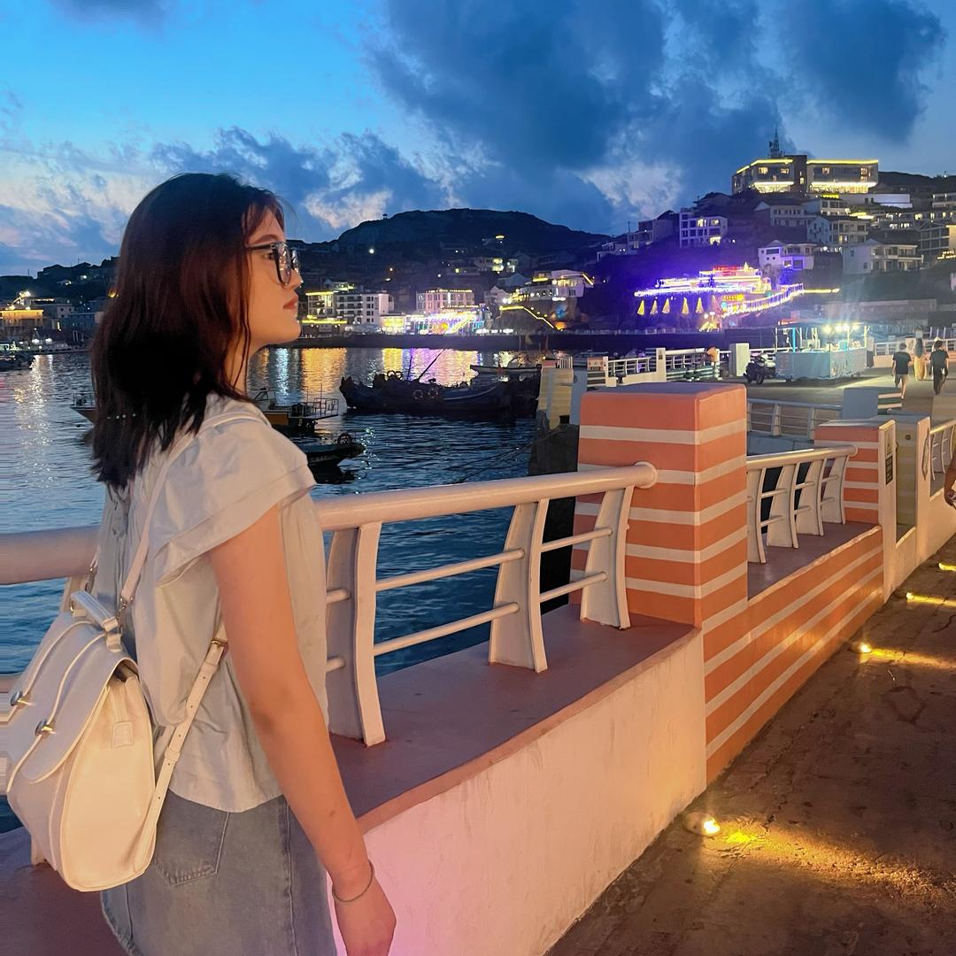 樱桃🍒٩(❛ัᴗ❛ั⁎)🍒