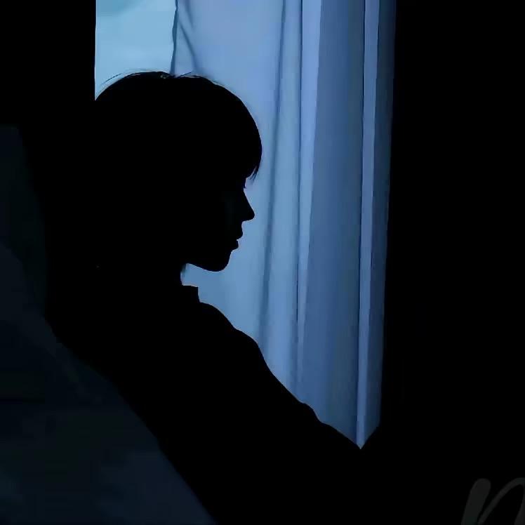 明天一定会幸福的。