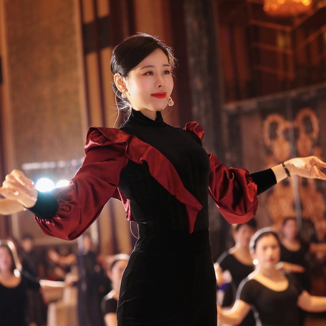 文静·女性成长