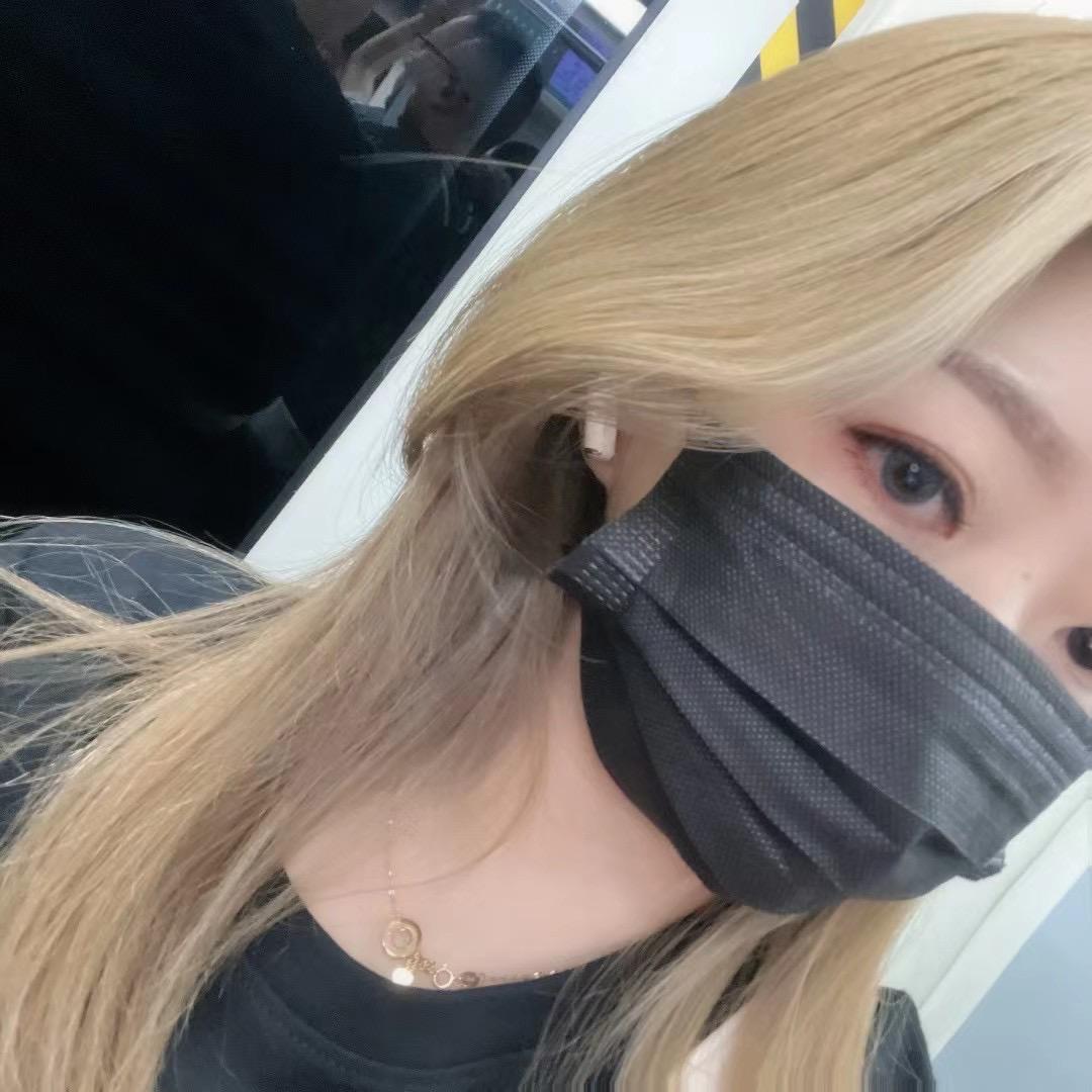 Y♥︎小姐