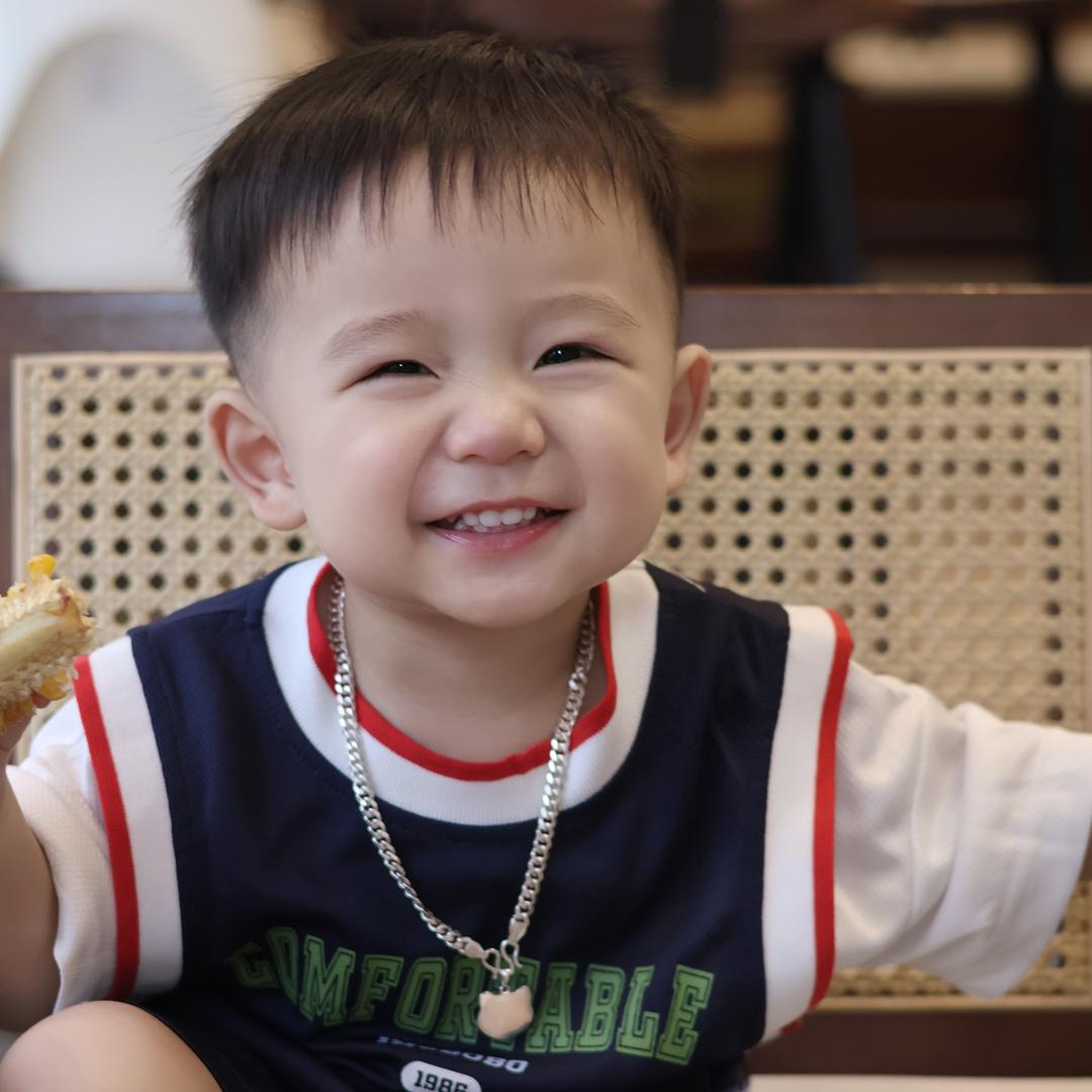 小麒同学