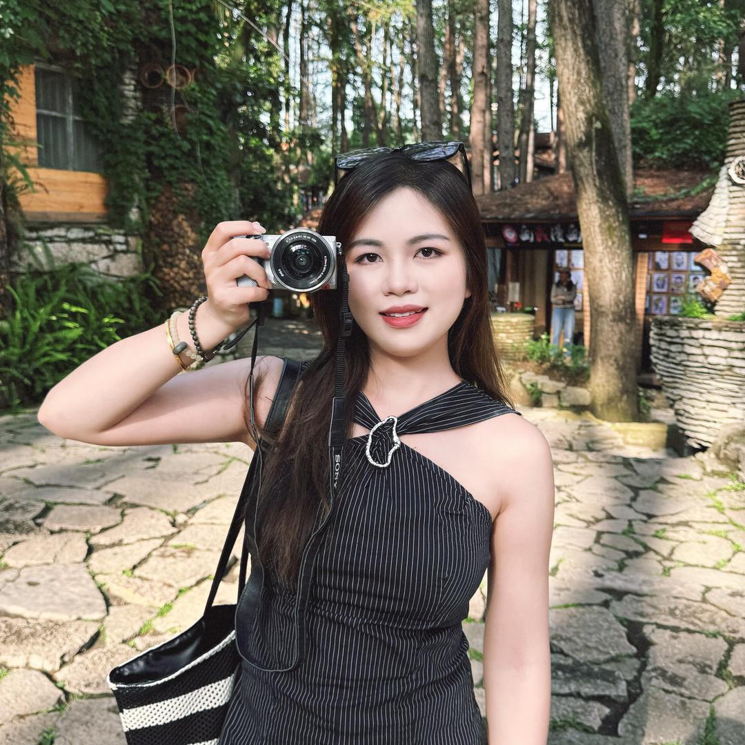 小Y食百色🐑…