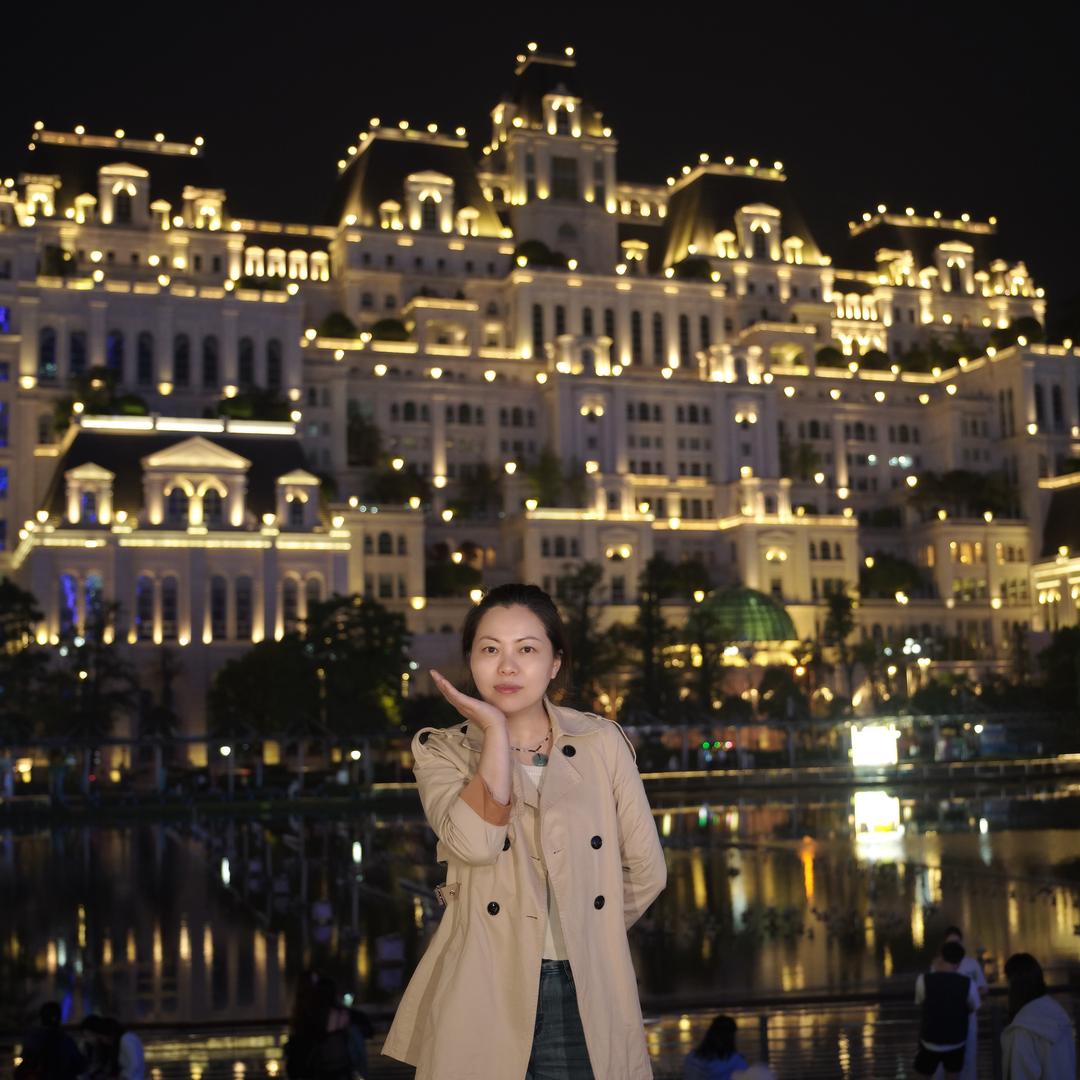 卖沙发的小谢
