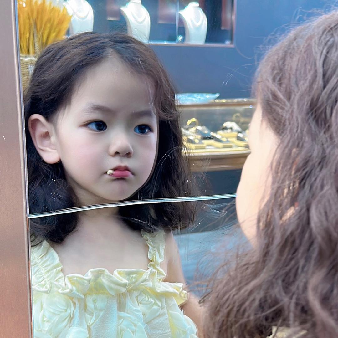 冉冉升起的星星👧