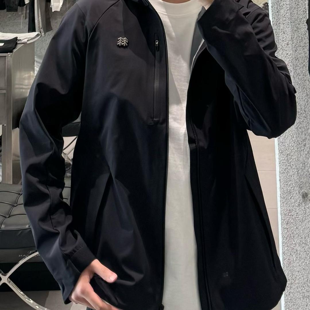 珊珊户外服饰店