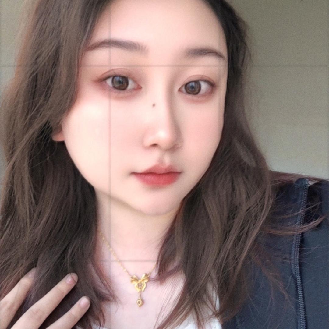 化妆师.田甜