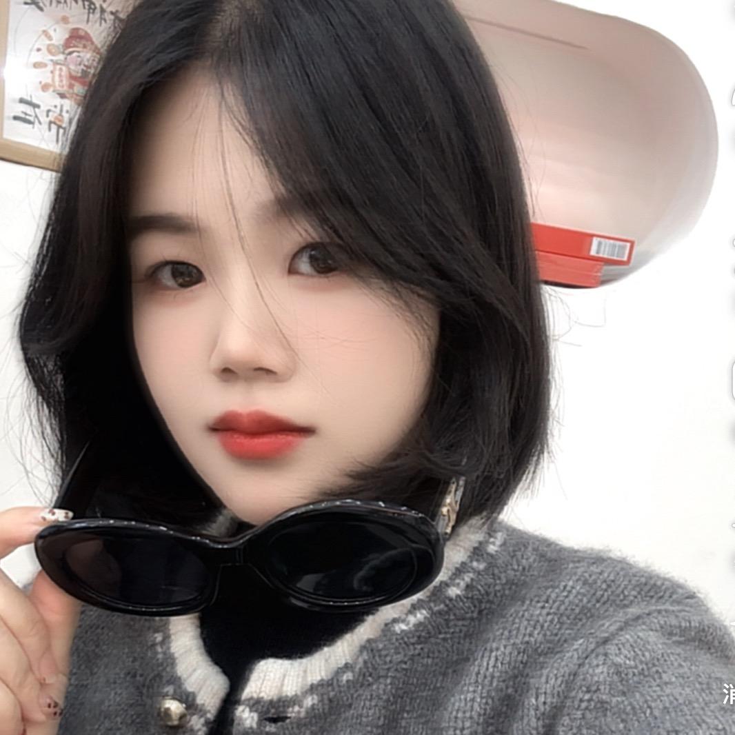 💋呐呐 💋呐～