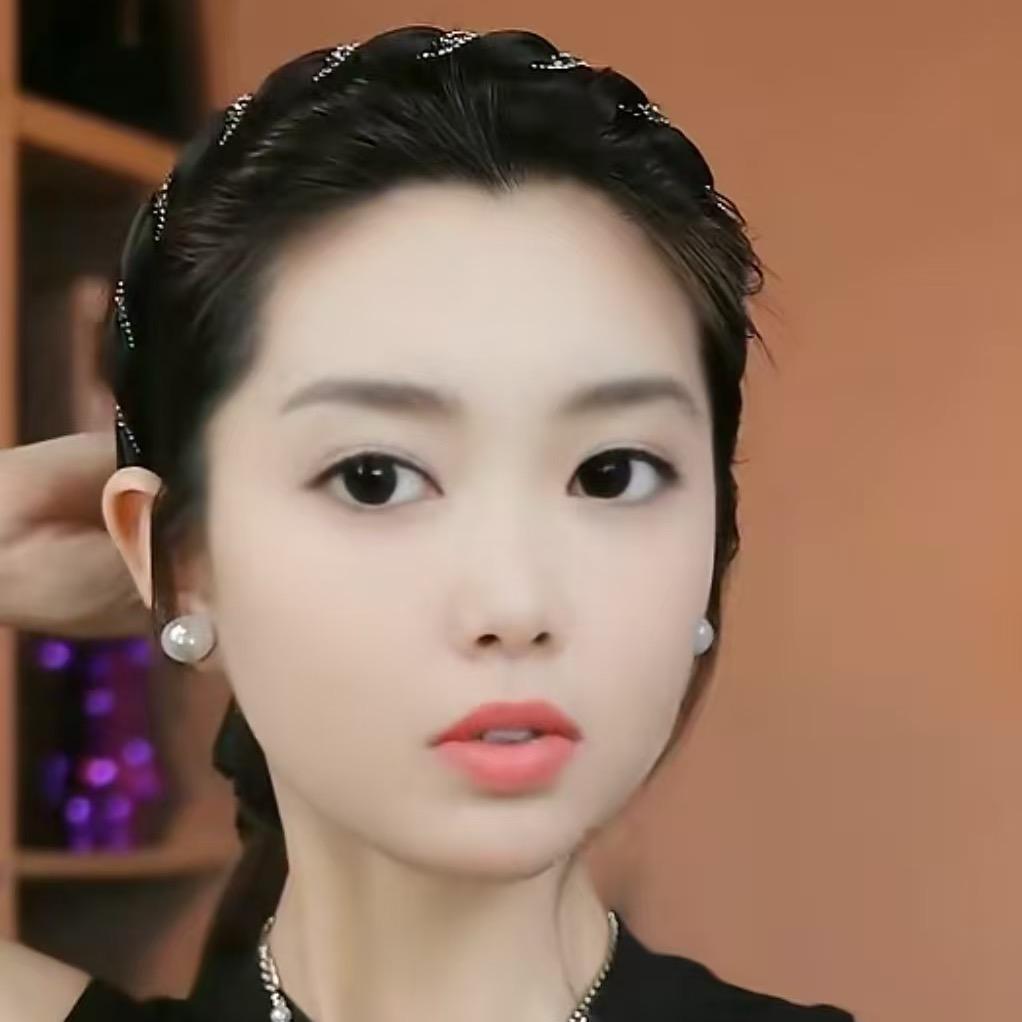 半绣晓晓