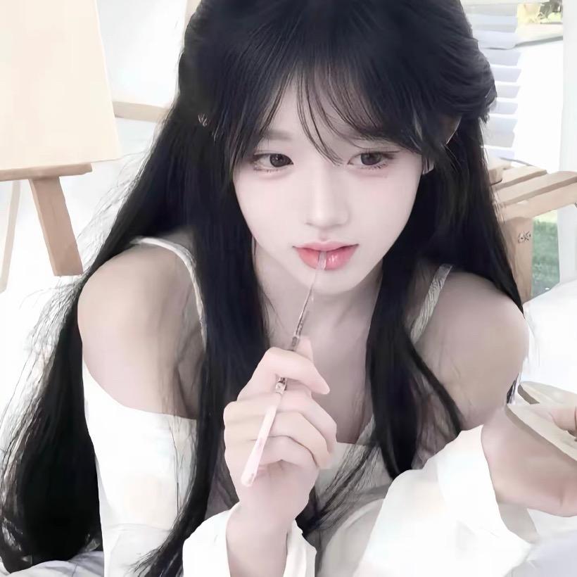 沈念爱画画🌸