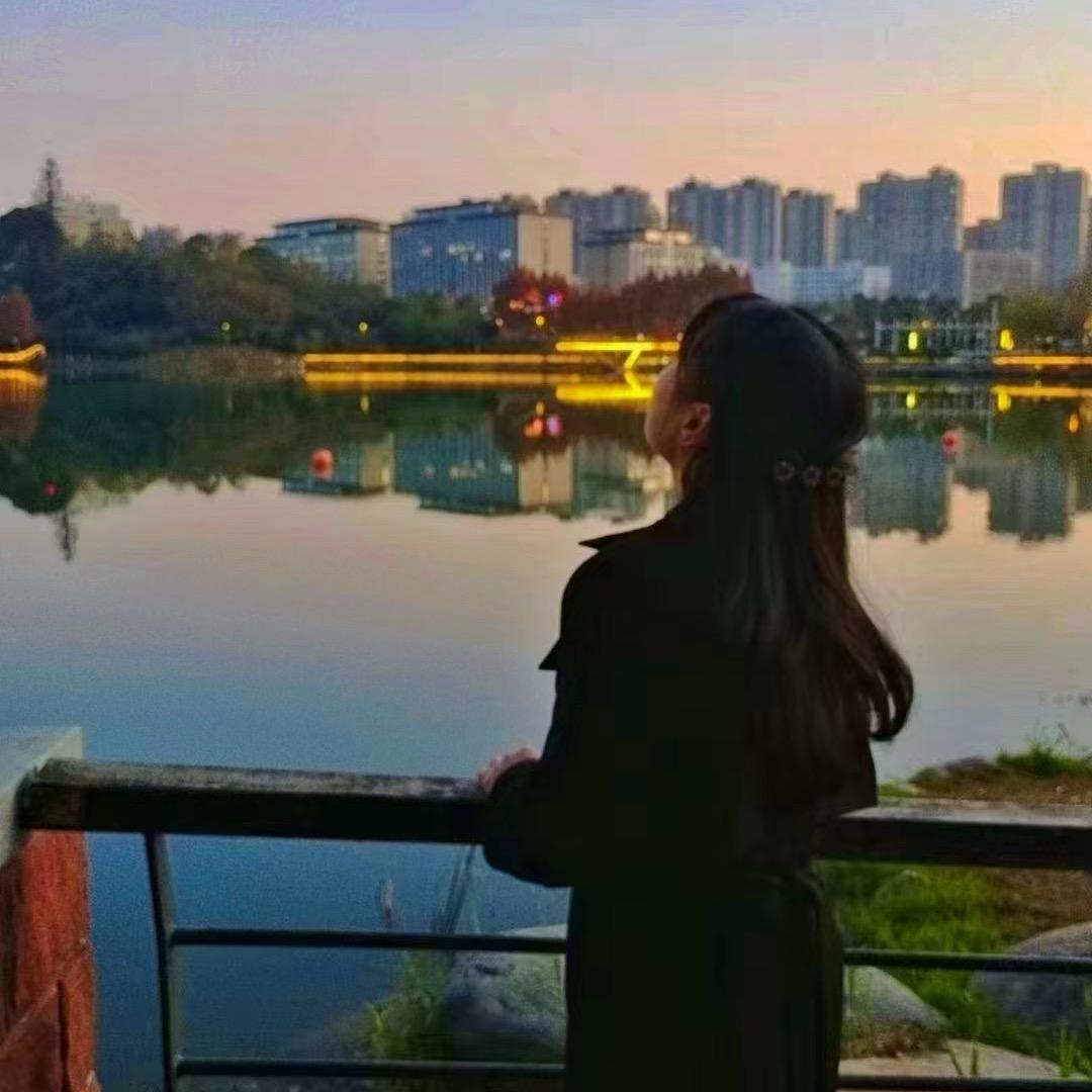 是瑤瑤～呐