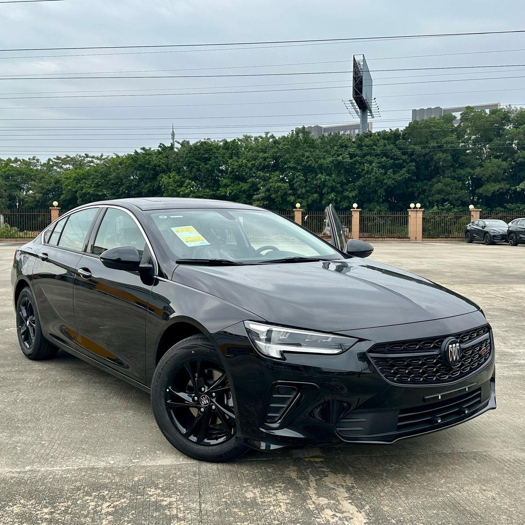 佛山君豪彭于衍