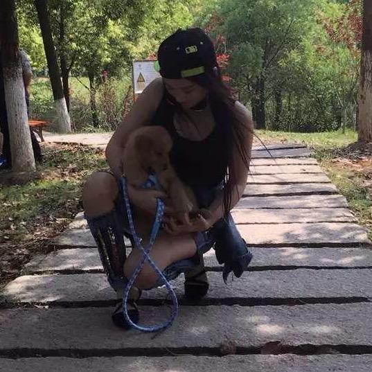 @大游游@