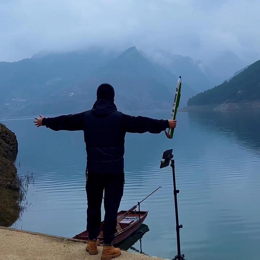 音乐兄弟～刘管家          🪳