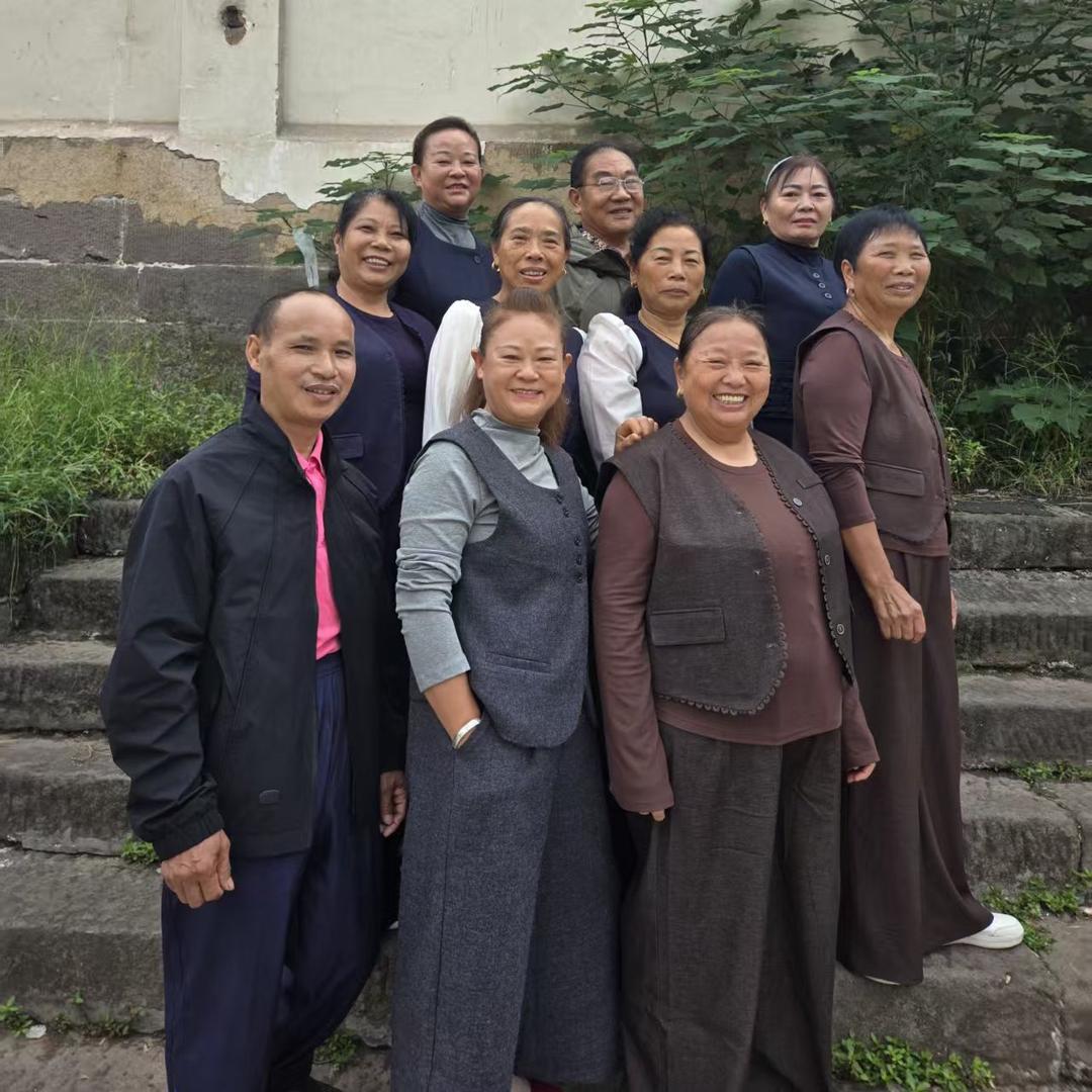 土嗨（农村女团）