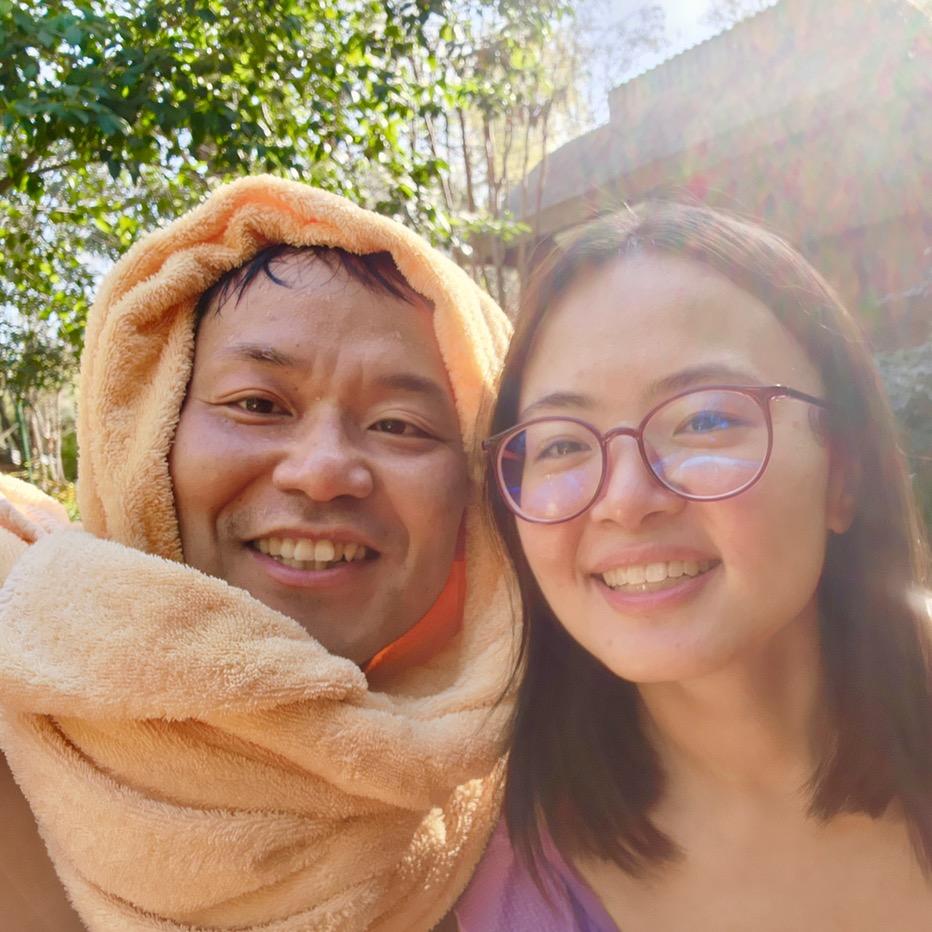 黛茜和小剑的快乐生活