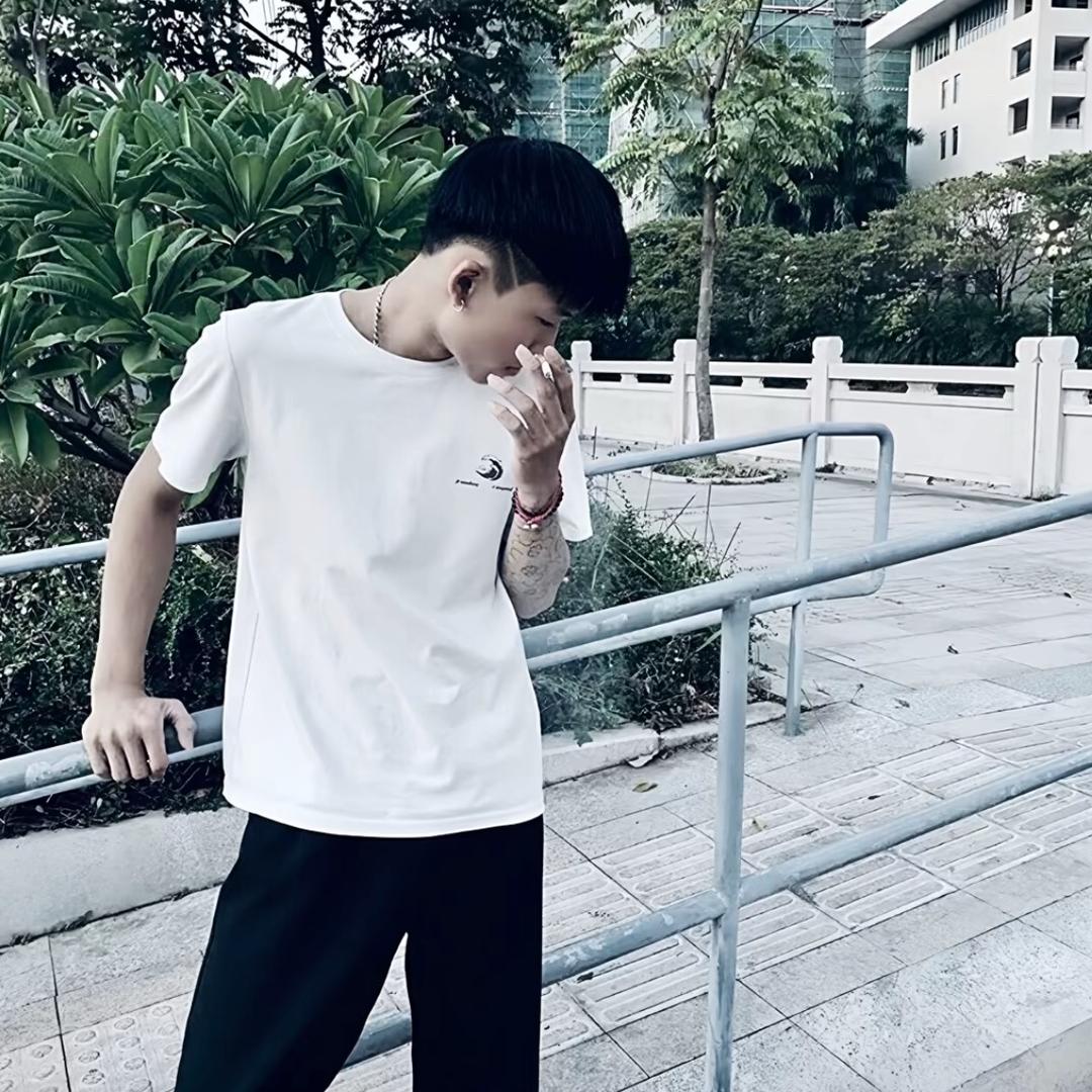 毒林.