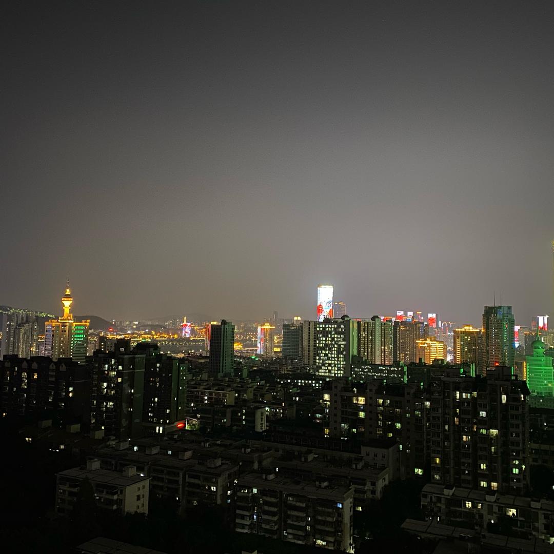 .一个人看海·