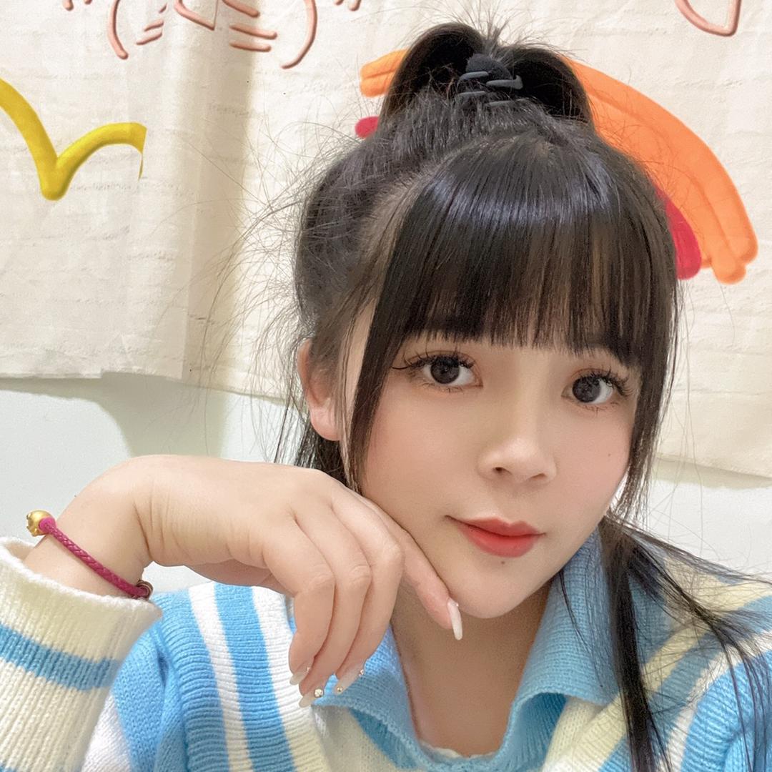 彭小姐（美少女）