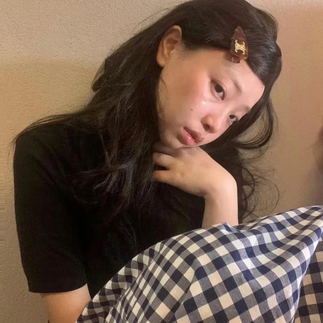 小张很奇怪-