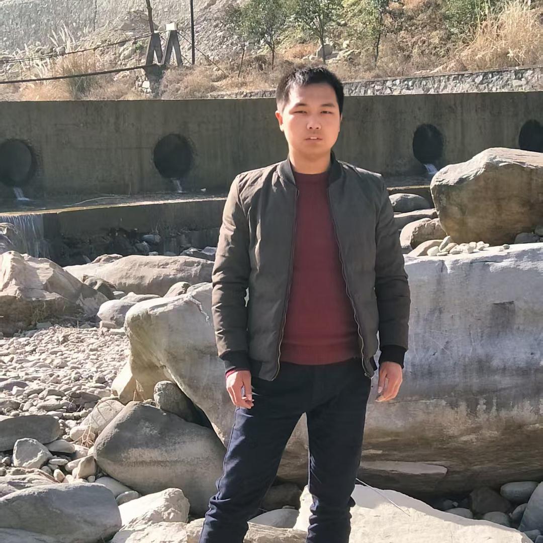 湖北铭驰汽车销售服务有限公司（小郭）