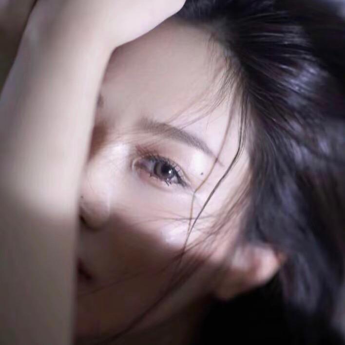 ° 林 奈ᥫ᭡ᩚ