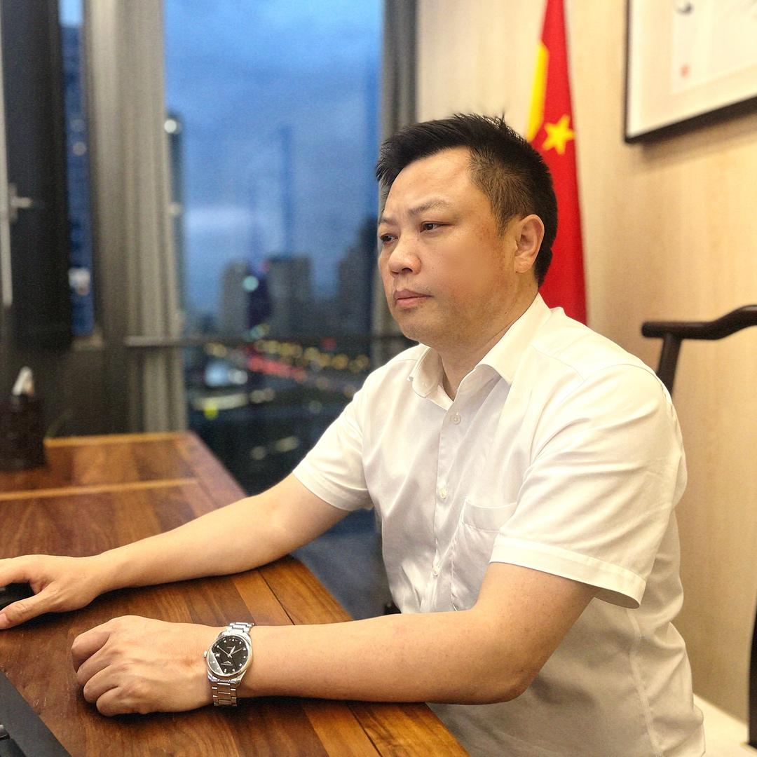 宇明（爱歌唱的创业人）