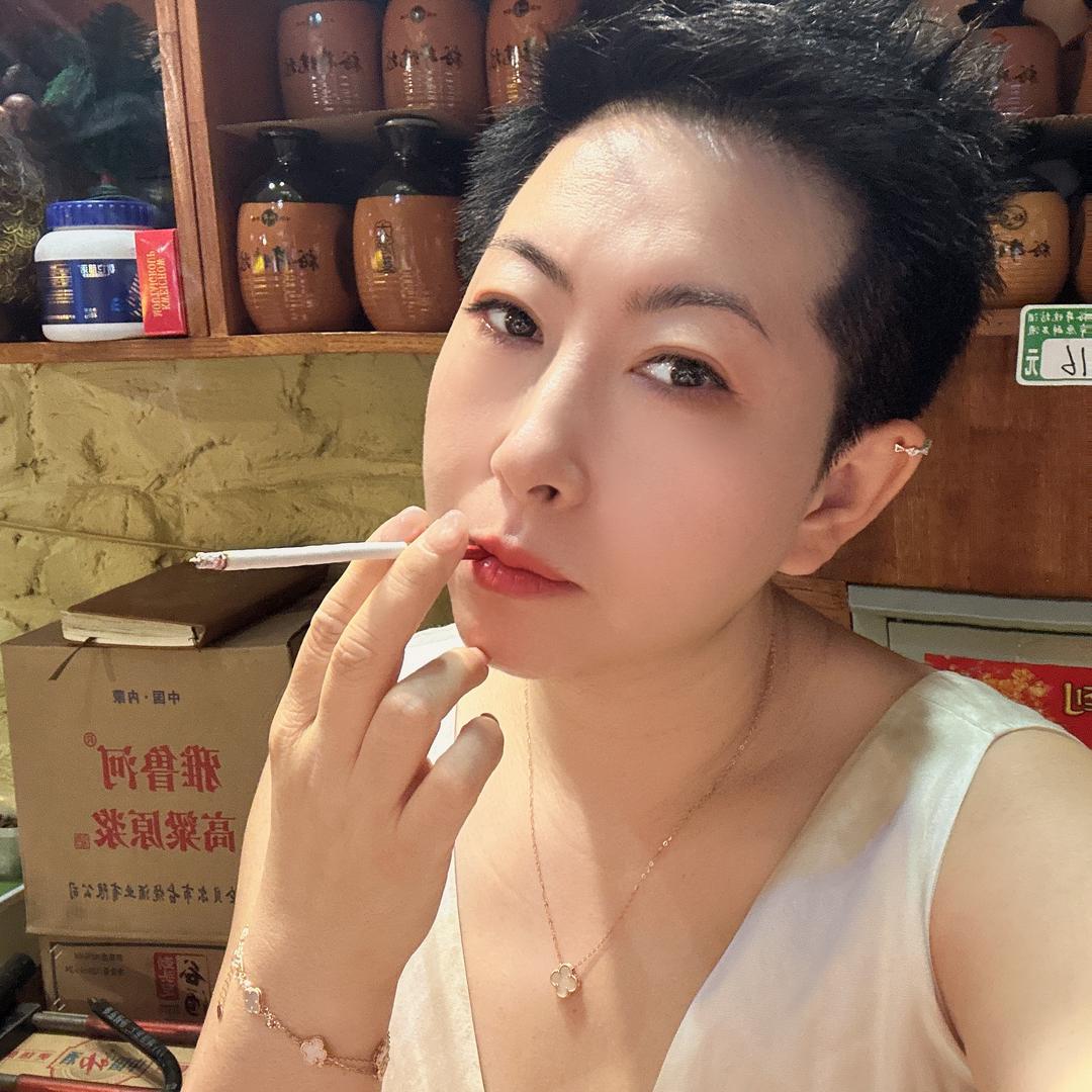 小掌柜二姐