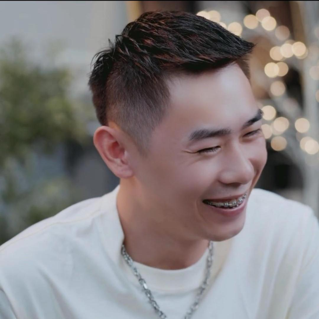 蓝中浩健康驿站