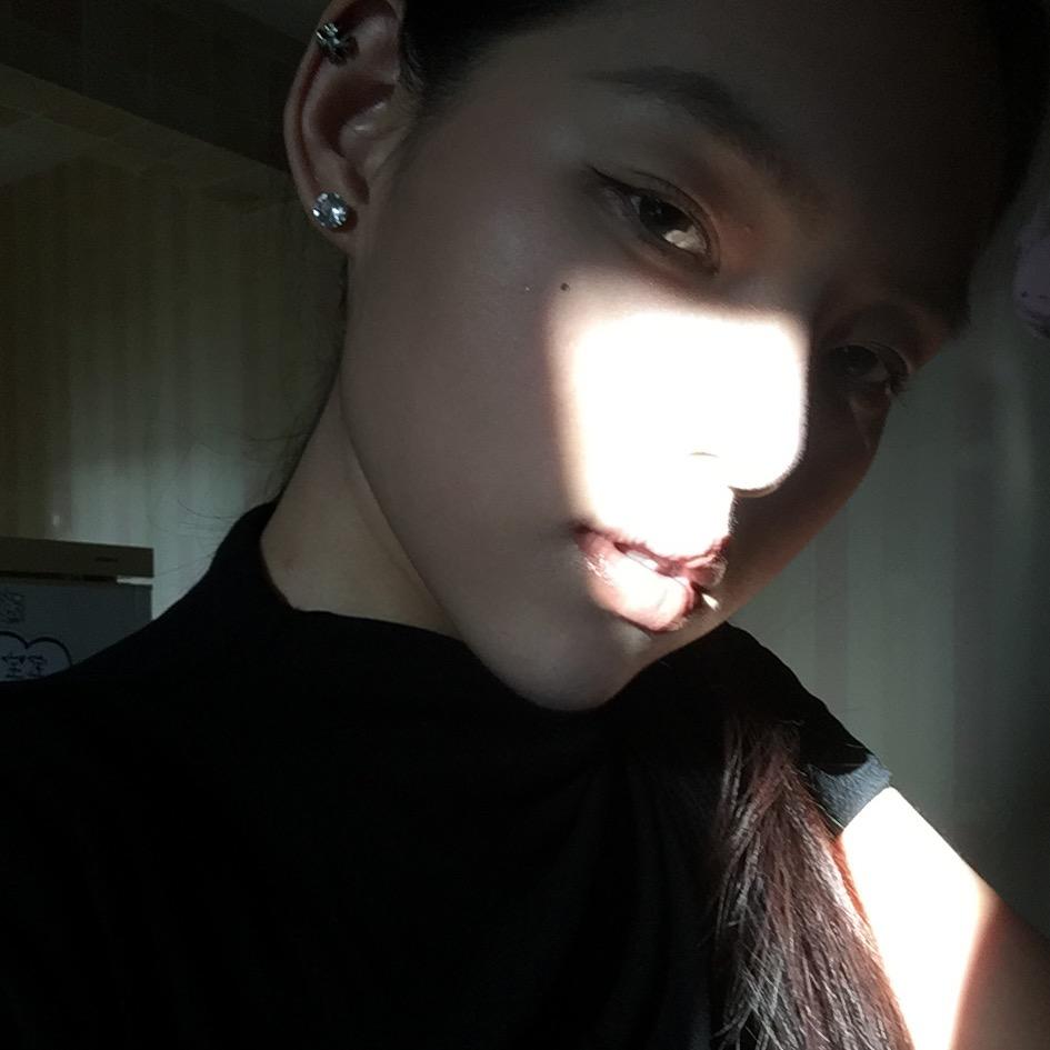 无聊的丝丝