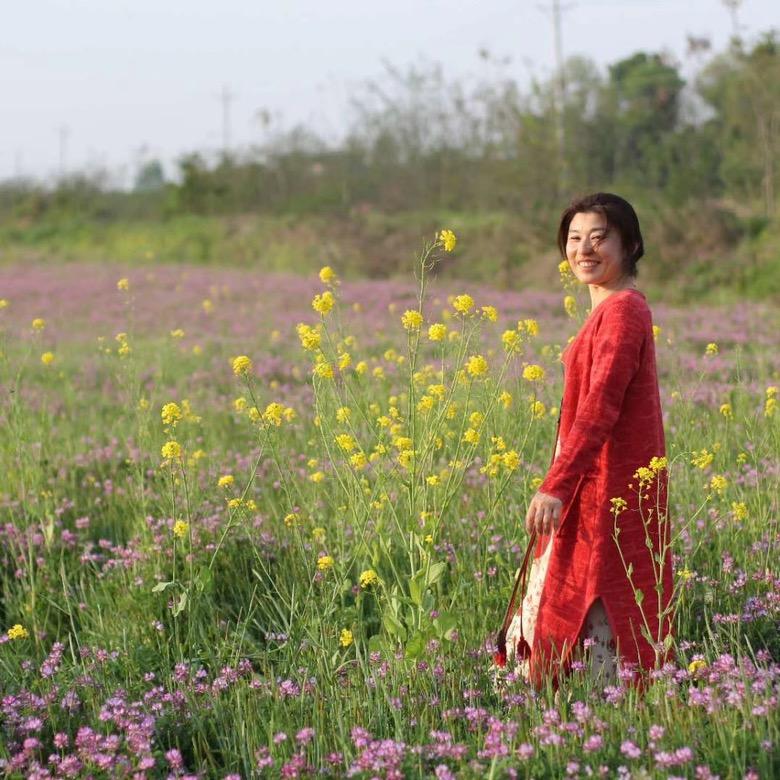 红韵莲莲