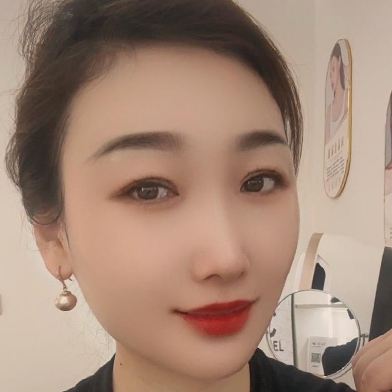 平原欧莱玲玲