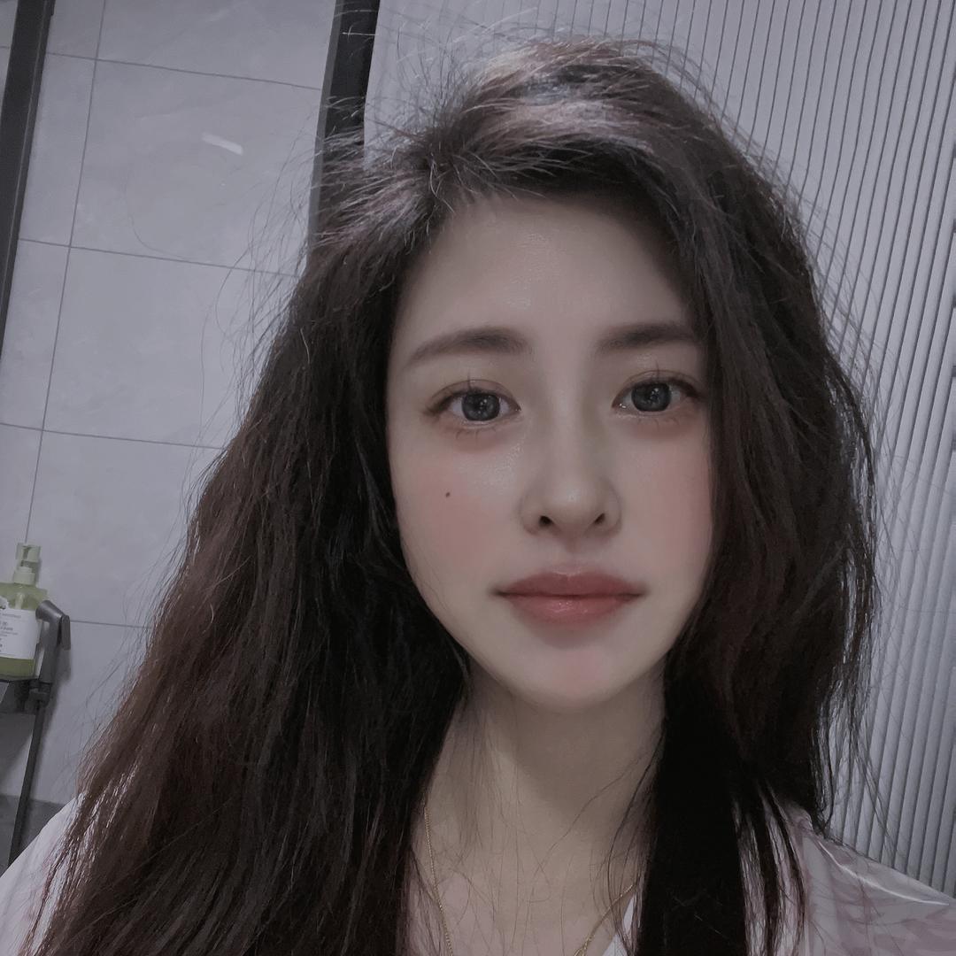 小 🫧 六六～～～～～