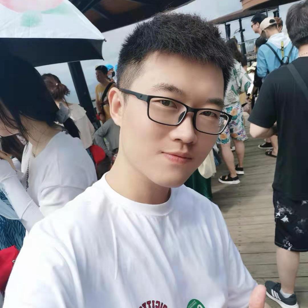 北漂的小小草🌿