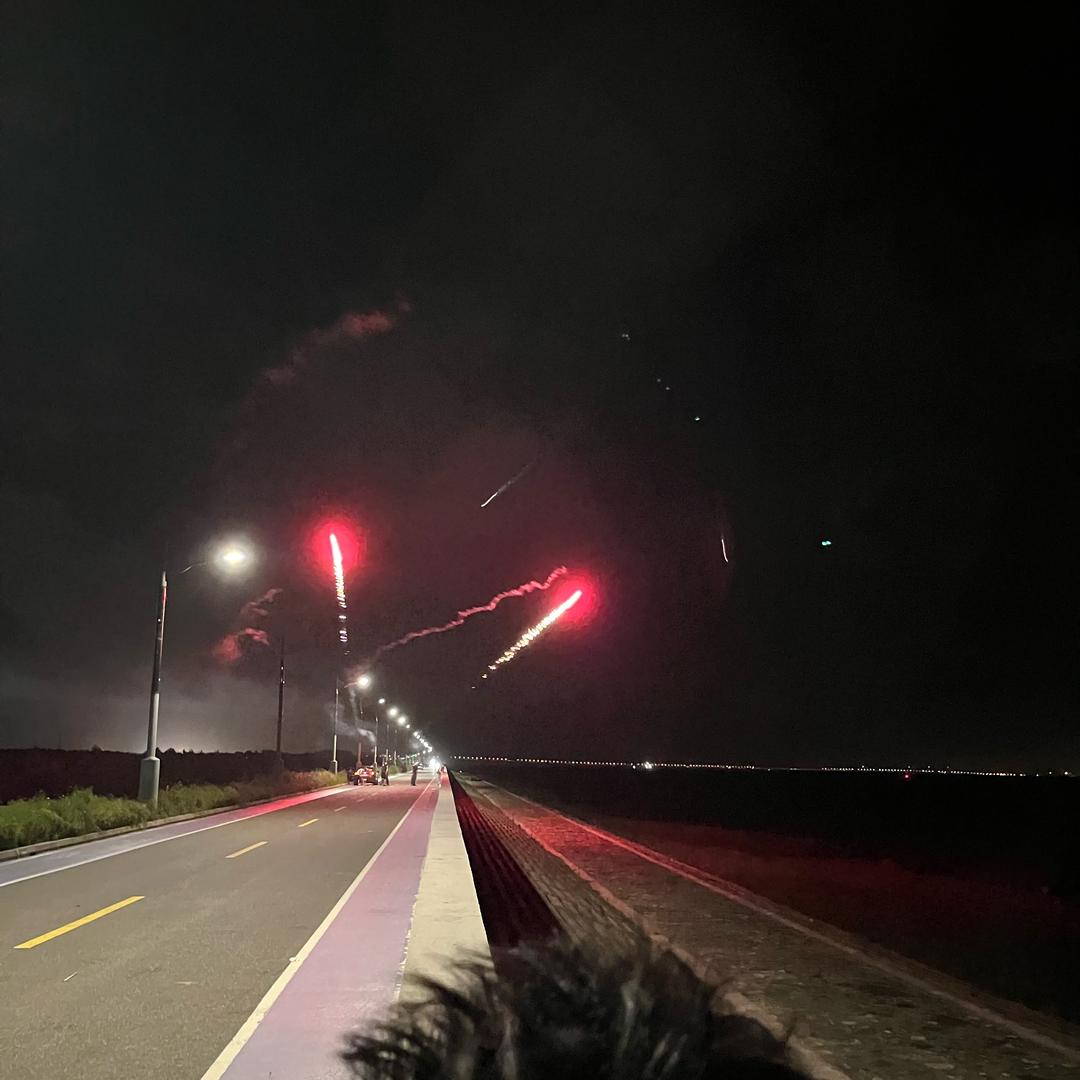 加贝（不想上班）