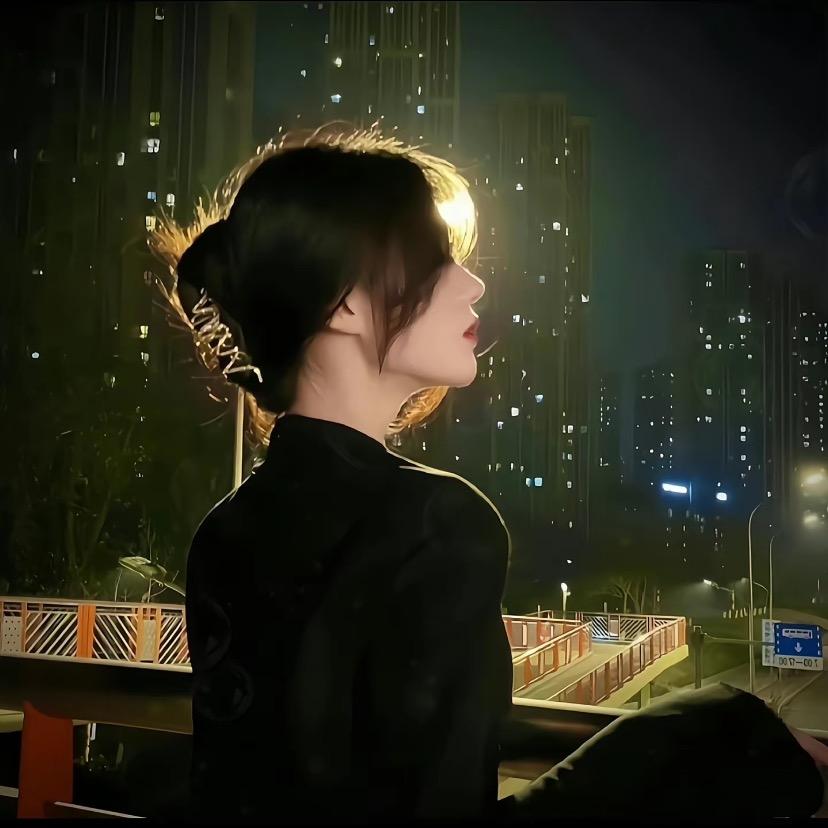 小丽🌈助你脱单