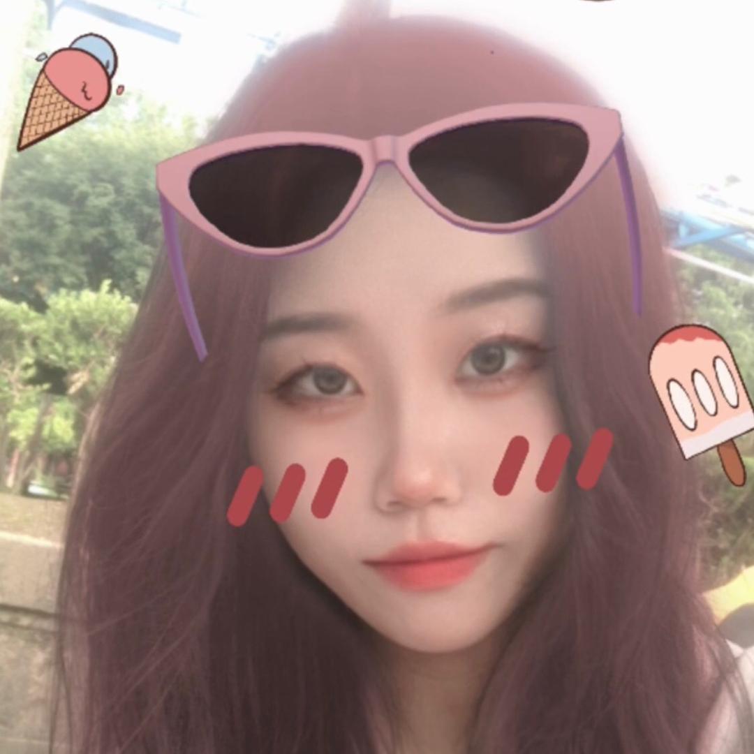 美羊羊.