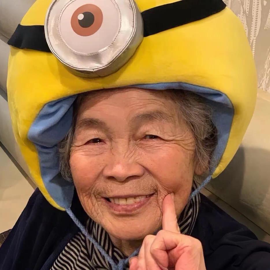 80岁没牙老太
