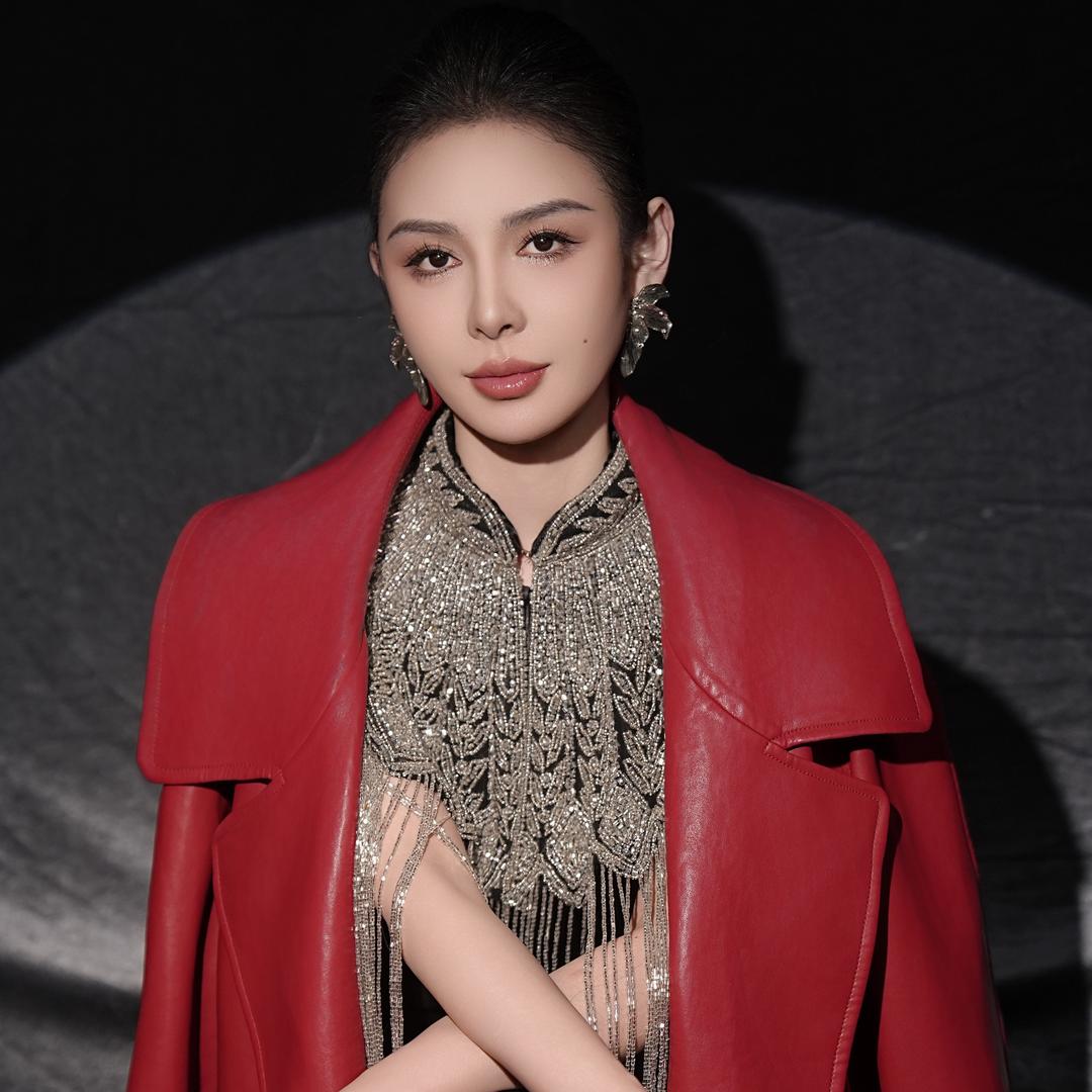 飒妹形象美学