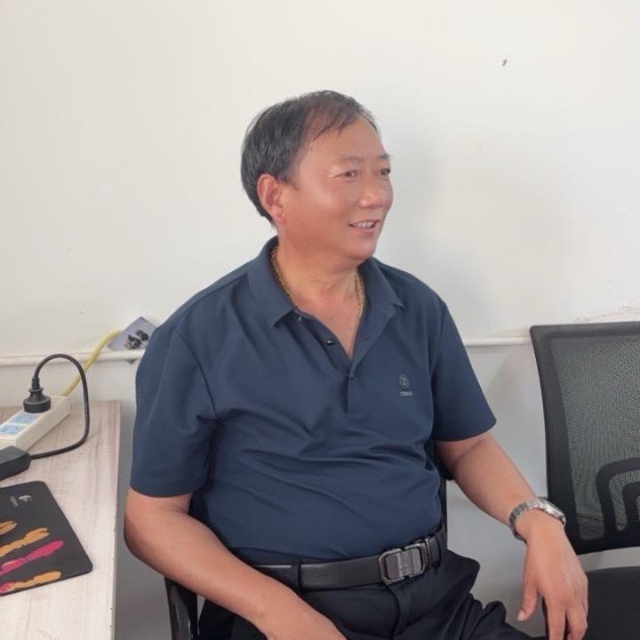 志华