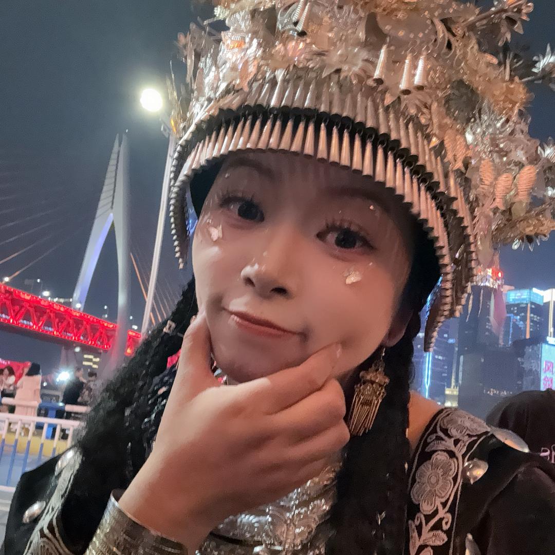 娜娜（岳阳轮胎姐）