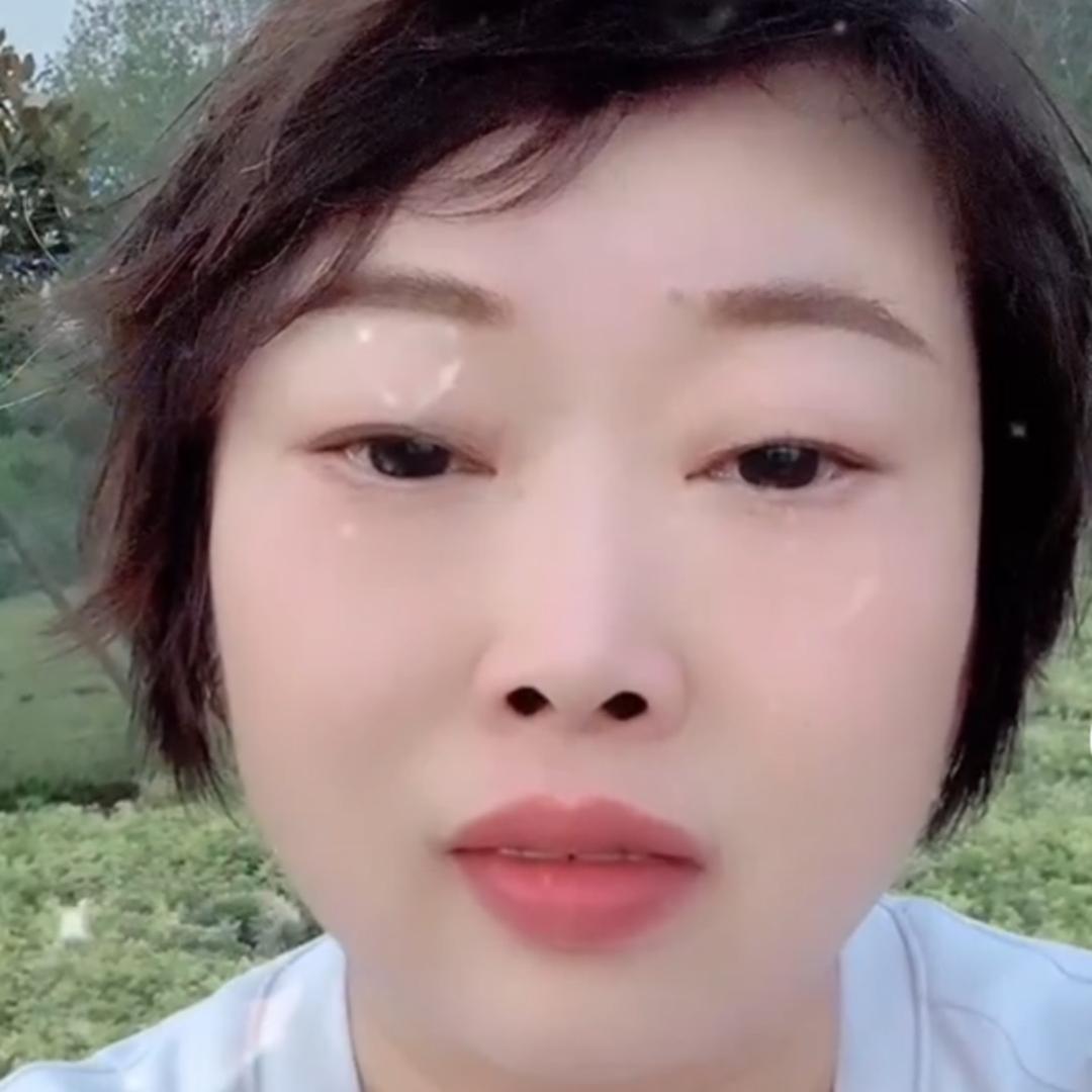 凌云大厦蒙牛特仑苏