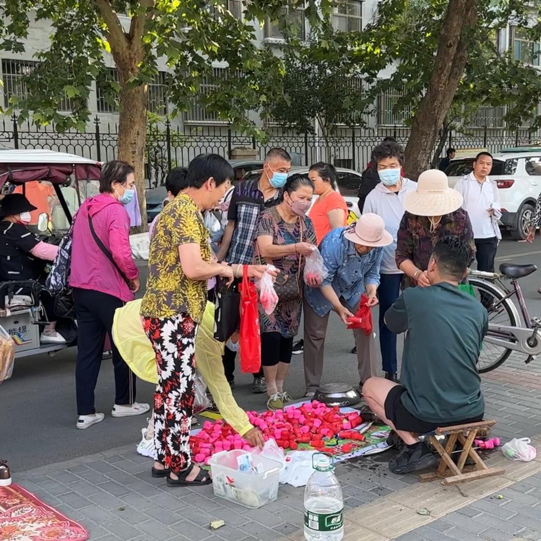 阿达的摆摊日记