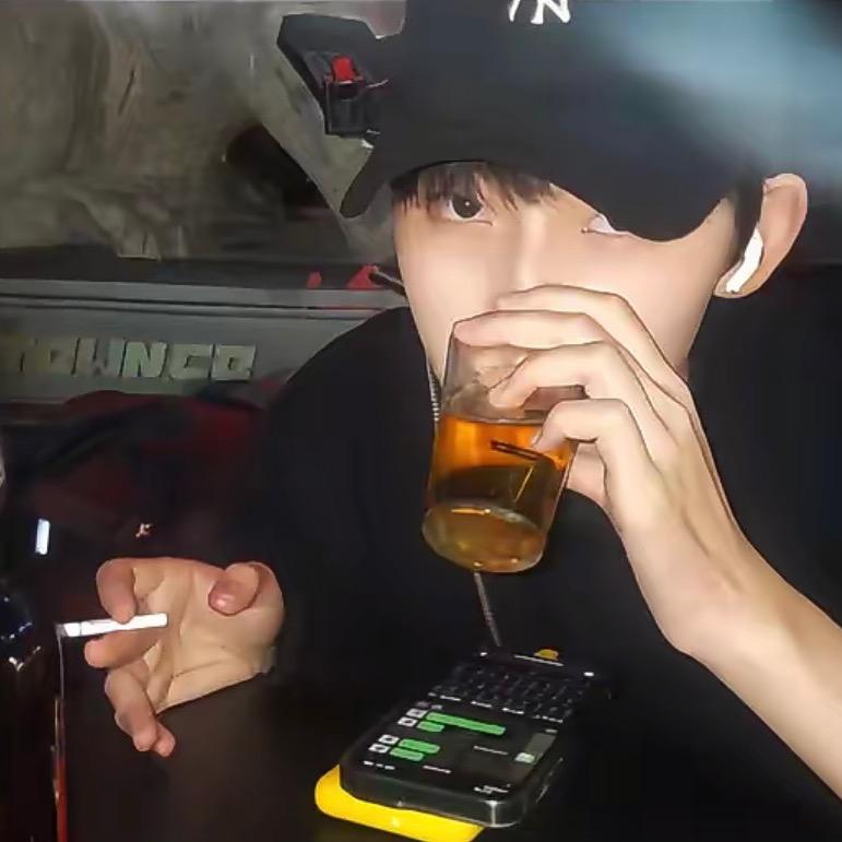 嘉什么佳.