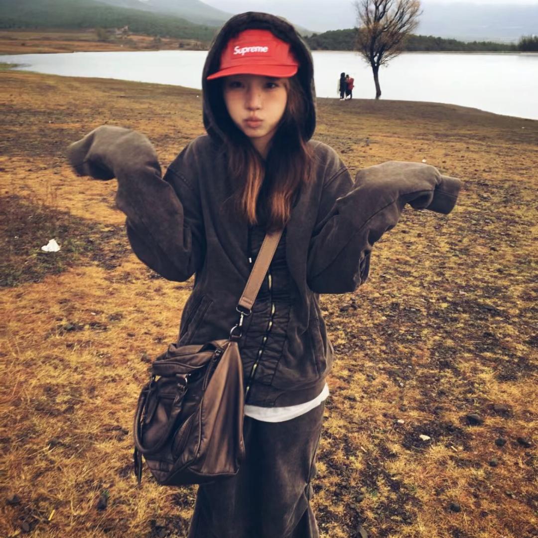 小鱼🌧️