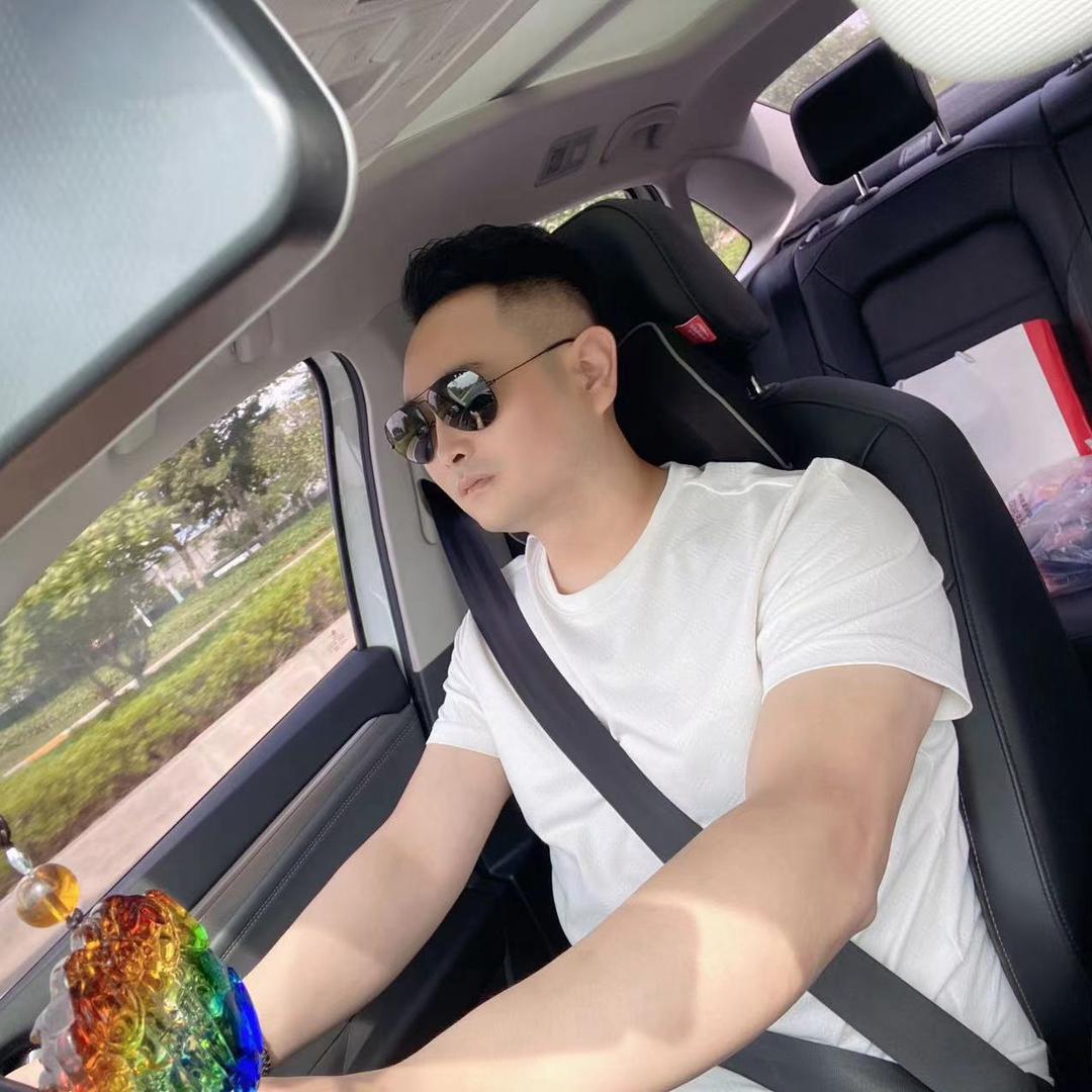 奥图节能钢化炉卢红杰