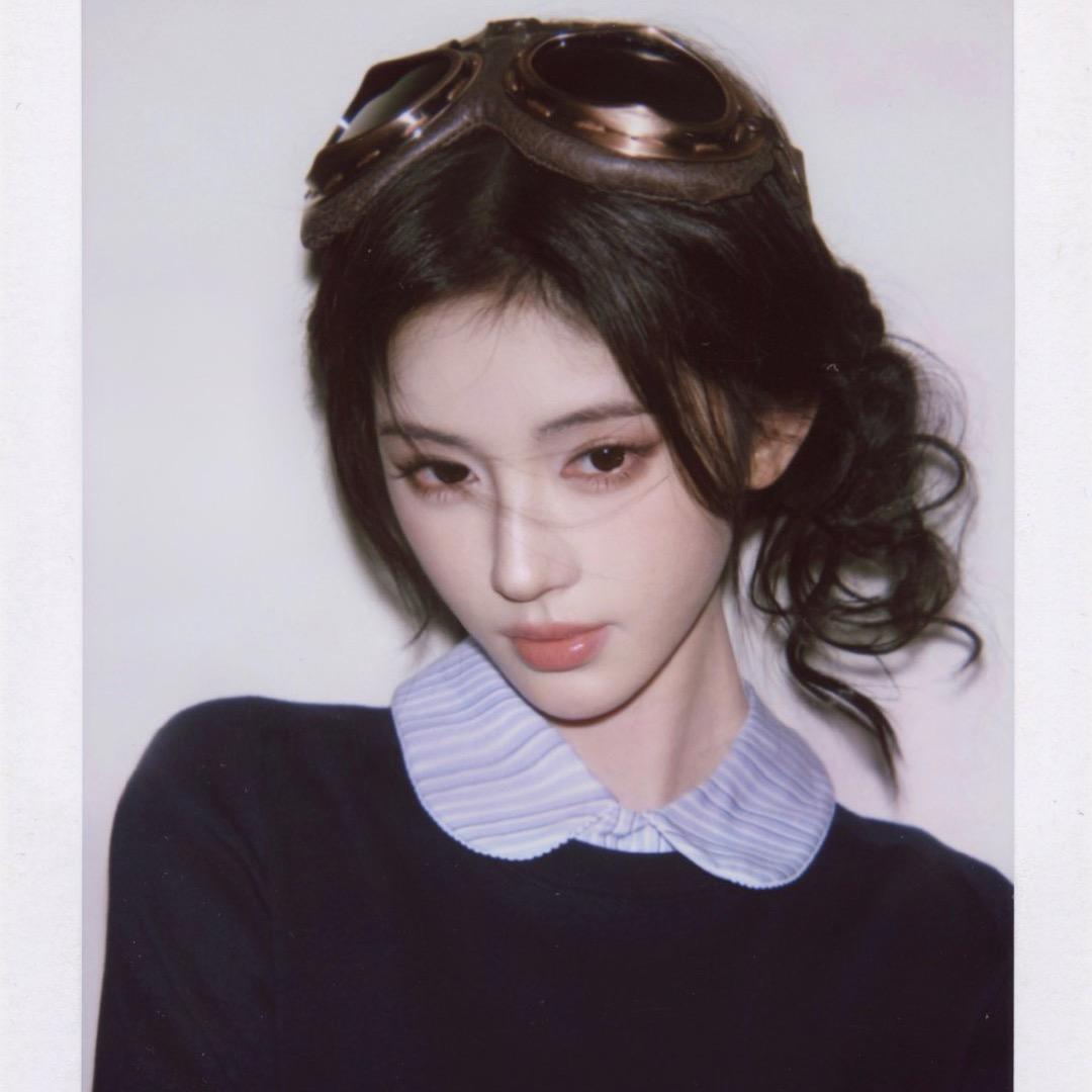 飞天女警
