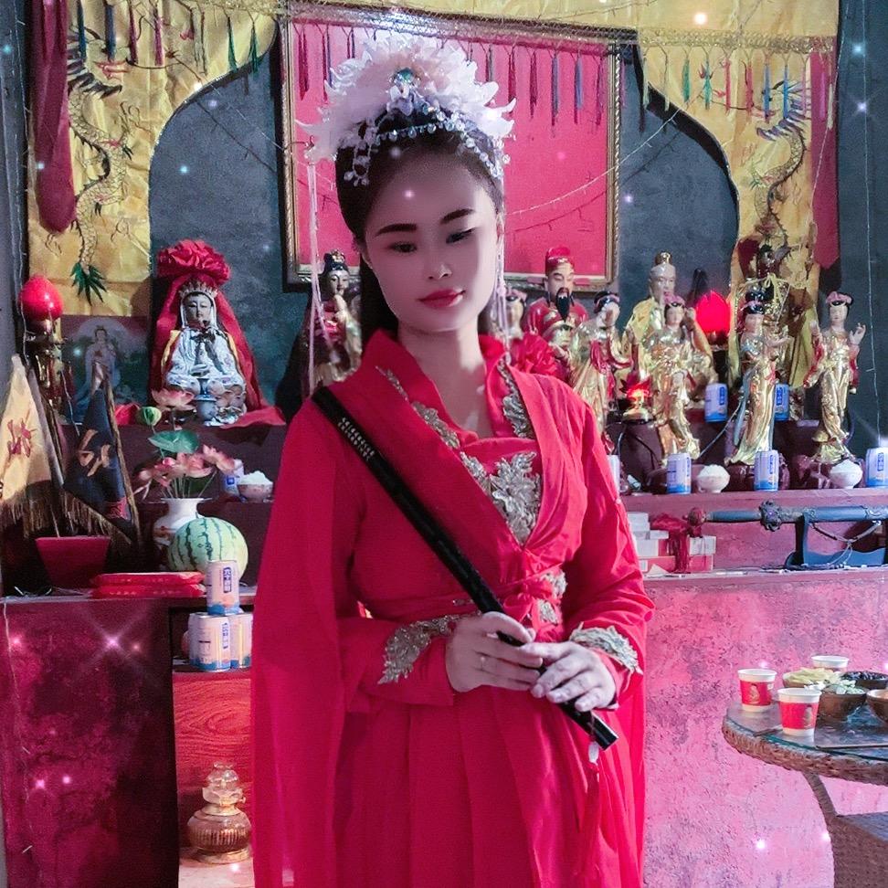快乐七仙女师傅梵心清静自在