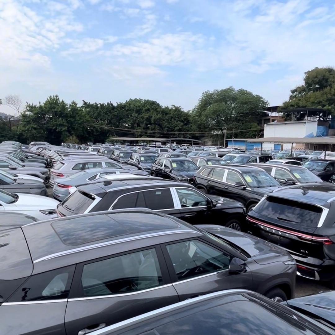 重庆华南城新车批发小周