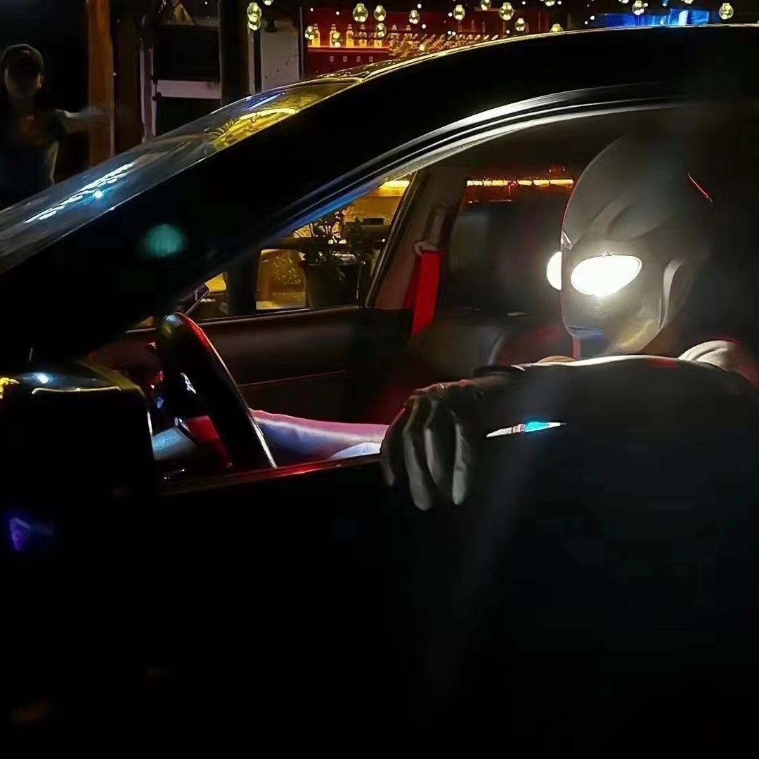 670933231.